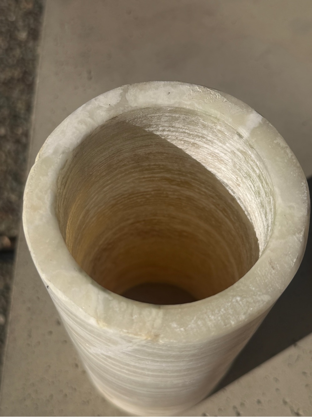Hand Carved NATURAL STRIPED ALABASTER ONYX STONE Egyptian Candle Holder CYLINDER - Picture 6 of 6